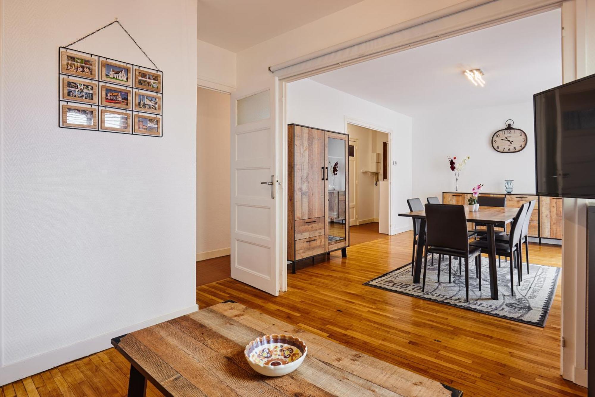 Les Hirondelles - 2 Chambres, 3 Lits, Climatisation Et Balcon Bourg-en-Bresse